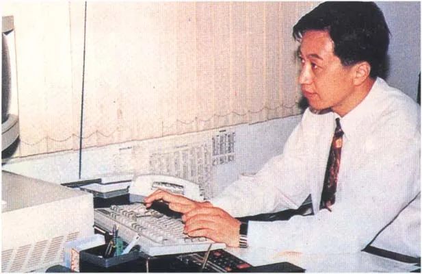 《中华英才》陈利浩：跨界“学者” “微言”大义